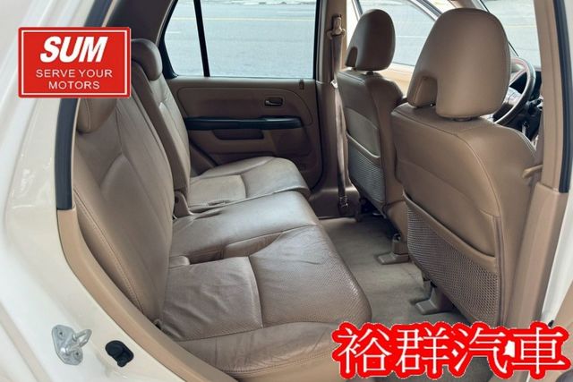 車況很讚、安卓機裝好了、倒車顯影、SRS、空間寬敞好運用  第15張相片