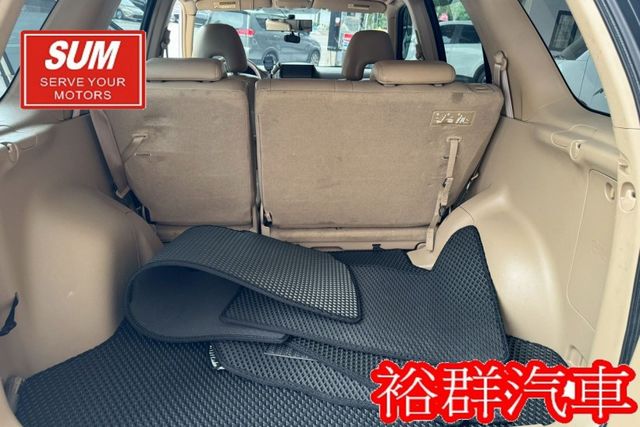 車況很讚、安卓機裝好了、倒車顯影、SRS、空間寬敞好運用  第18張相片