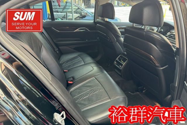 【YES認證里程保證】超高級配備、安全性高、車況一級棒、錯過可惜  第14張相片