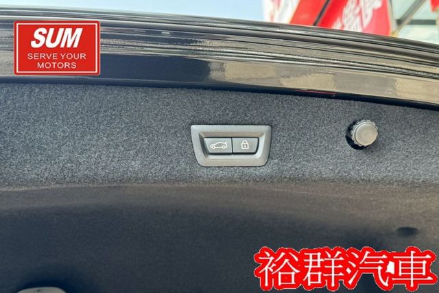 【YES認證里程保證】超高級配備、安全性高、車況一級棒、錯過可惜  第19張相片