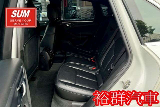 【YES認證里程保證】保時捷輕型運動休旅車、4WD安全性操控性不用多說就是讚、車況超級好  第14張相片