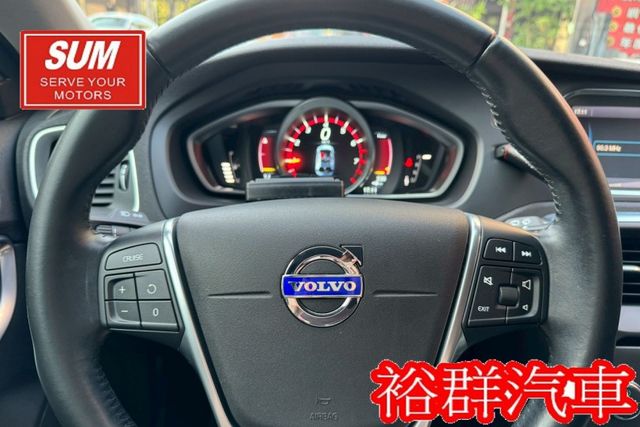 【YES認證里程保證】摸門、I-KEY、倒車顯影、電動座椅、安全性佳  第9張相片