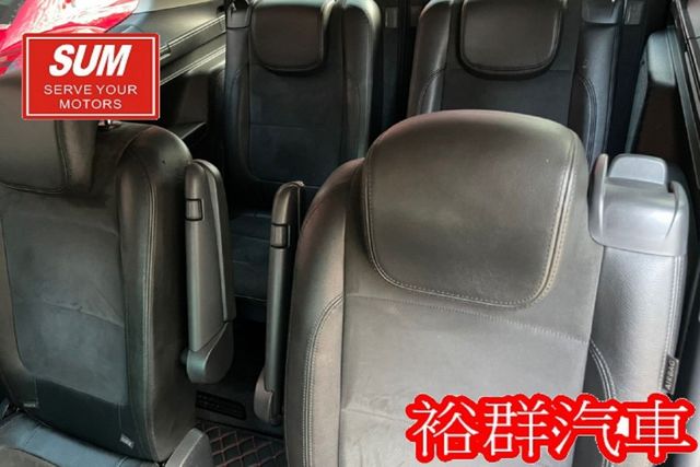 六人座休旅、空間大安全性高、加裝360環景、定速、恆溫、ABS、SRS、電動椅、配備齊全  第15張相片