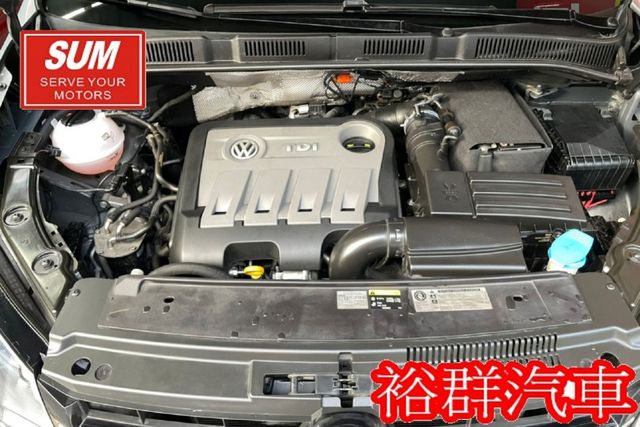 六人座休旅、空間大安全性高、加裝360環景、定速、恆溫、ABS、SRS、電動椅、配備齊全  第19張相片