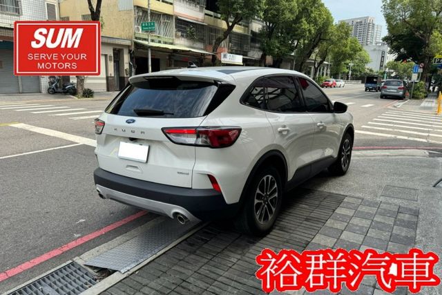 【YES認證里程保證】安全性高、休旅好選擇、摸門、ACC、電動椅、倒車顯影  第6張相片