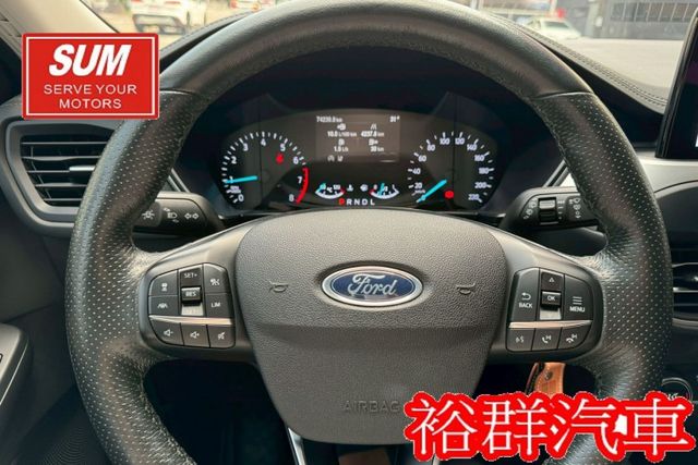 【YES認證里程保證】安全性高、休旅好選擇、摸門、ACC、電動椅、倒車顯影  第9張相片