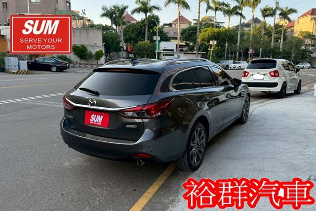 【YES認證里程保證】寬敞舒適旅行車、倒車顯影、I-KEY、電動椅、配備齊全  第6張相片
