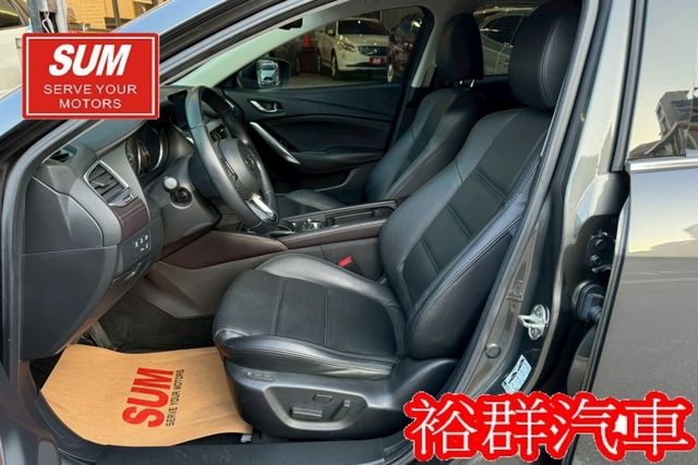 【YES認證里程保證】寬敞舒適旅行車、倒車顯影、I-KEY、電動椅、配備齊全  第7張相片