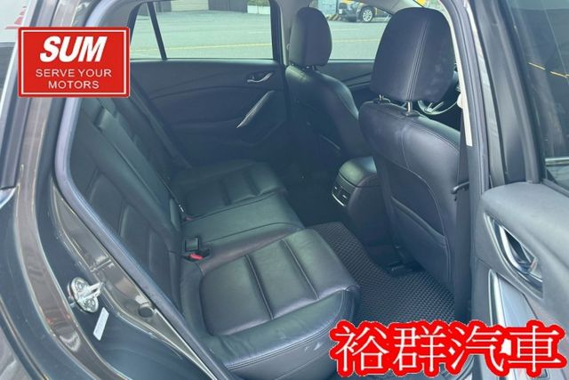 【YES認證里程保證】寬敞舒適旅行車、倒車顯影、I-KEY、電動椅、配備齊全  第15張相片