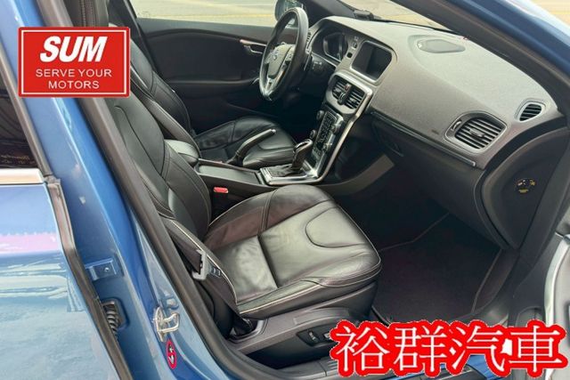 【YES認證里程保證】安全性沒話說、全景天窗、小鋼炮、ACC、倒車顯影  第18張相片