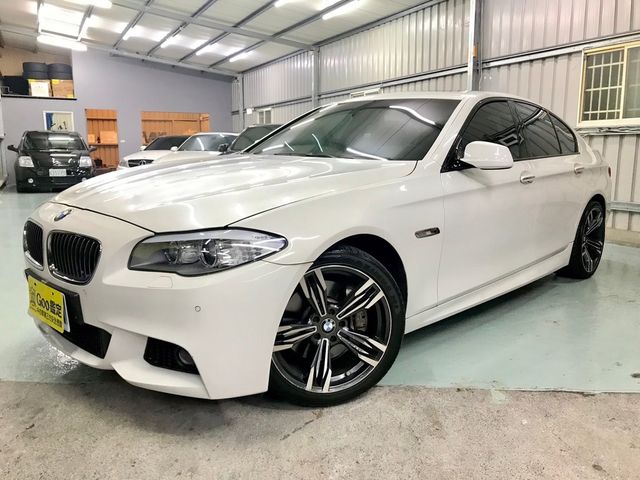 上寶國際 正2011年 F10 535i  M版外觀 大螢幕  全額貸款  第1張相片
