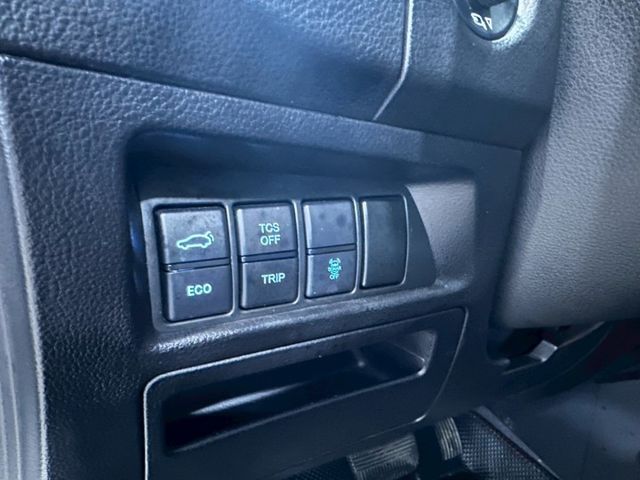 1.8 Neo環景勁化版/6安/車頂行李架/環景系統/電尾門  第8張相片