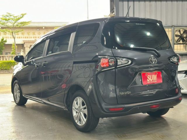 僅跑【7千】里程擔保【原廠保固中】車道偏移／主動煞停／藍牙／免鑰匙系統／恆溫空調  第2張相片