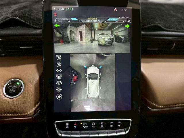 5人座旗艦款/低里程只跑3萬2/電尾門+環景/ACC跟車/Keyless免鑰匙/電動椅  第6張相片