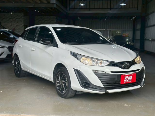TCS防滑、胎壓監控、倒車顯影、光感應頭燈、ISOFIX、後座分離傾倒 ~省油省稅  第1張相片