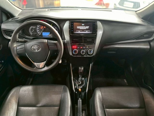 TCS防滑、胎壓監控、倒車顯影、光感應頭燈、ISOFIX、後座分離傾倒 ~省油省稅  第3張相片