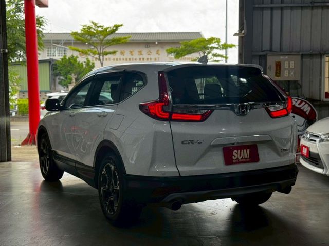 1.5 VTI-S   I-KEY 摸門 8安 快撥 導航 循跡 定速  第2張相片