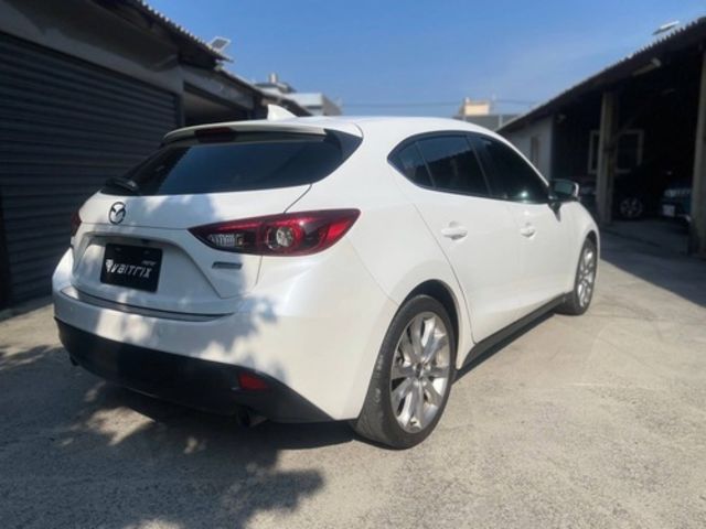MAZDA馬自達 MAZDA 3  第7張相片