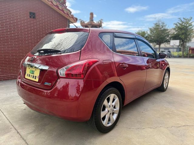 NISSAN日產 TIIDA  第3張相片