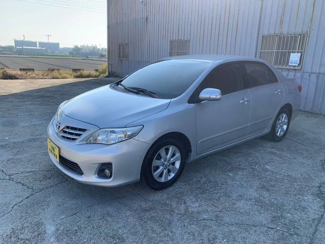 TOYOTA豐田 ALTIS  第1張相片