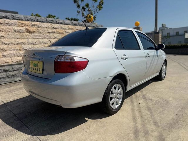 TOYOTA豐田 VIOS  第2張相片