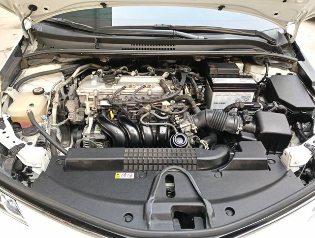 TOYOTA豐田 ALTIS  第6張相片