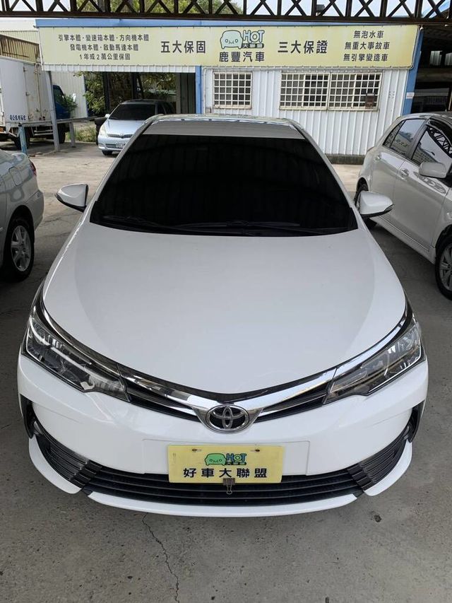 TOYOTA豐田 ALTIS  第3張相片