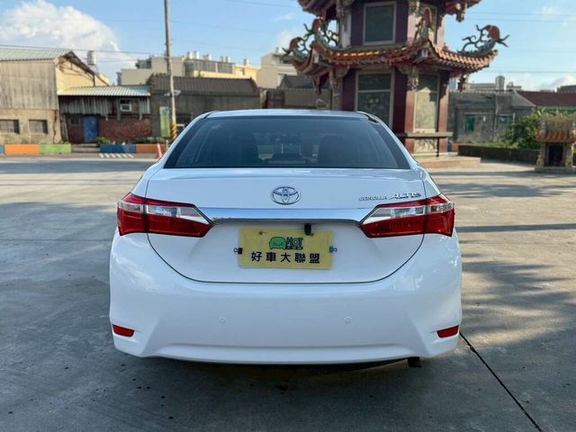 TOYOTA豐田 ALTIS  第4張相片