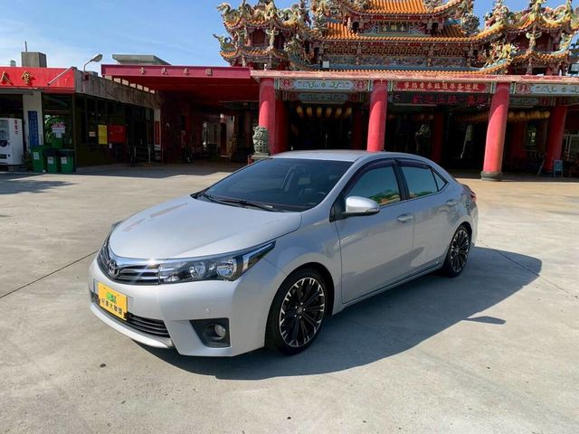 TOYOTA豐田 ALTIS  第1張相片