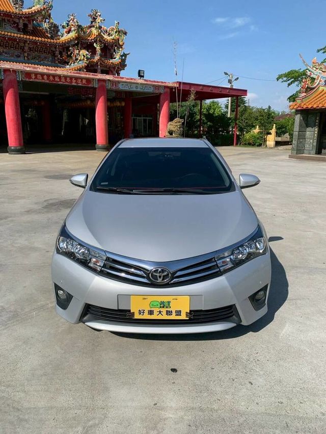 TOYOTA豐田 ALTIS  第3張相片