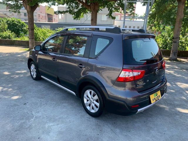 NISSAN日產 LIVINA  第2張相片