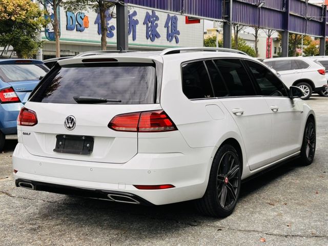 Volkswagen 福斯 Golf  第9張相片