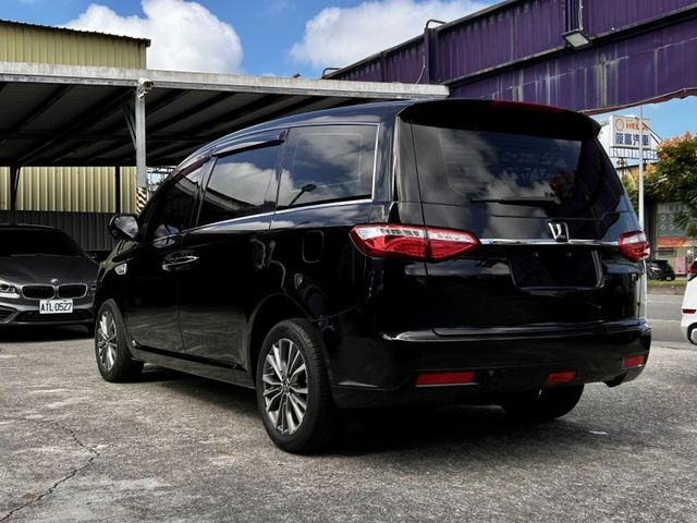 Luxgen M7  第5張相片