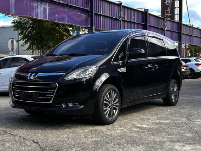 Luxgen M7  第6張相片