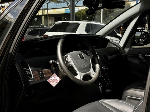 Luxgen M7  第11張相片