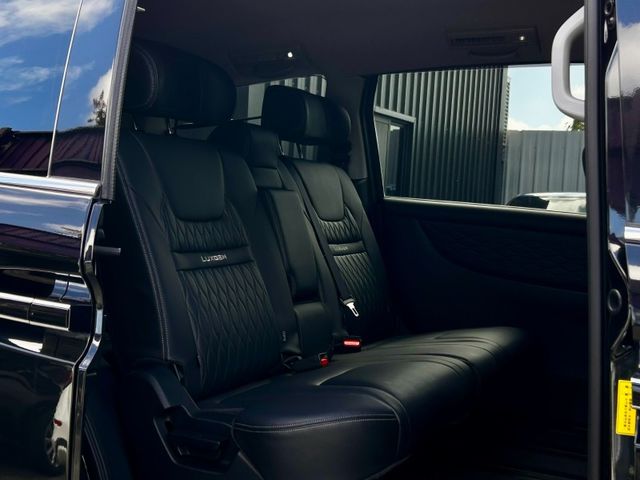 Luxgen M7  第14張相片