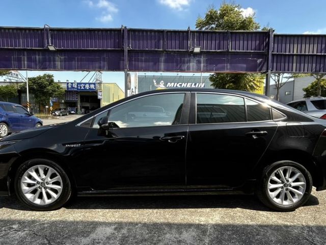 Toyota ALTIS  第11張相片