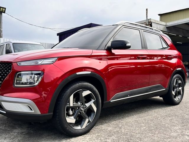 Hyundai Venue  第2張相片