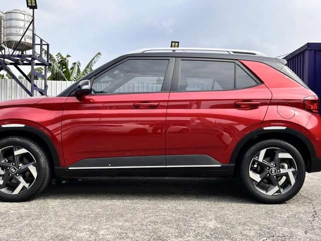Hyundai Venue  第3張相片