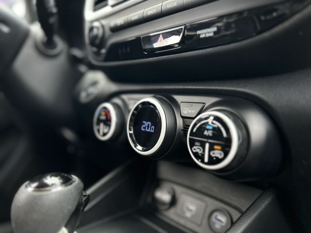 Hyundai Venue  第12張相片