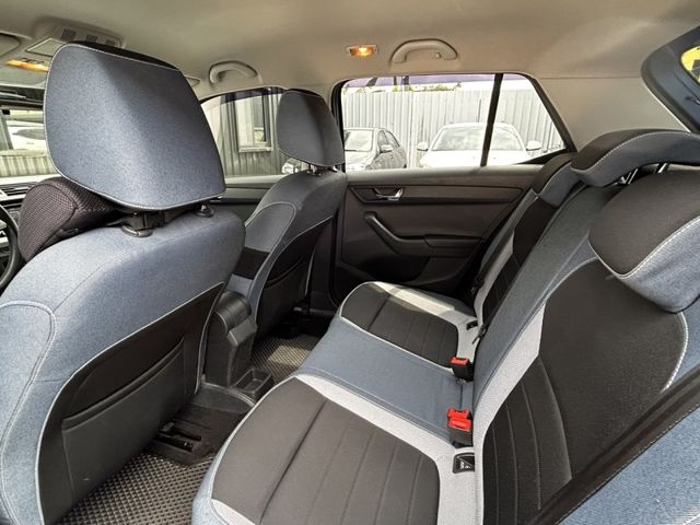 Skoda Fabia  第5張相片