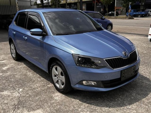 Skoda Fabia  第13張相片