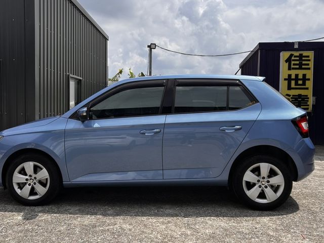 Skoda Fabia  第23張相片