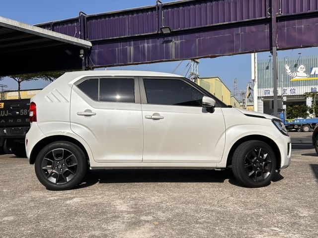 Suzuki Ignis  第13張相片