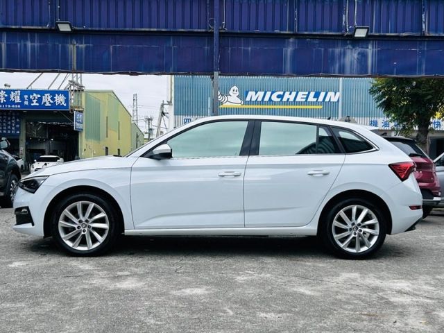 Skoda Scala  第9張相片