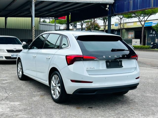 Skoda Scala  第13張相片