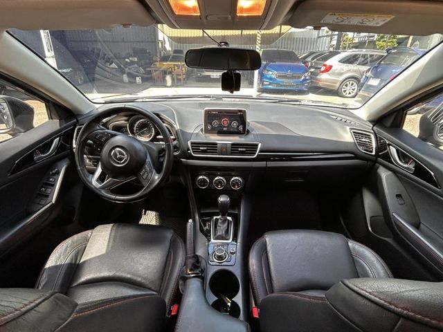 Mazda Mazda3  第6張相片