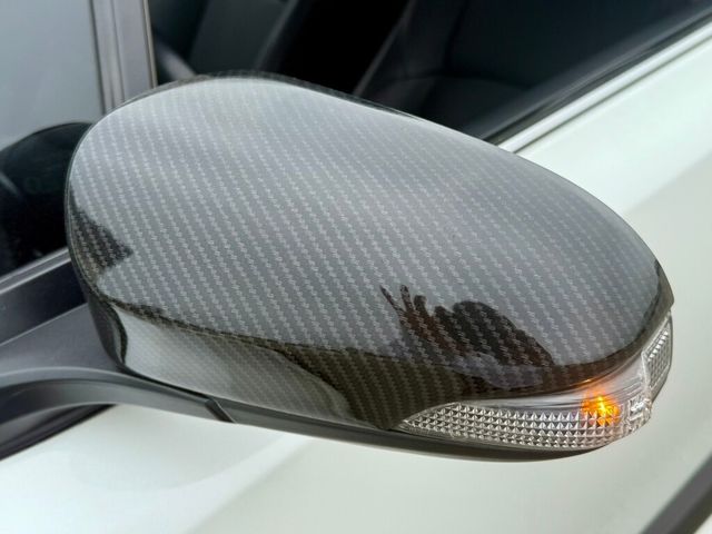 TOYOTA豐田 C-HR  第8張相片