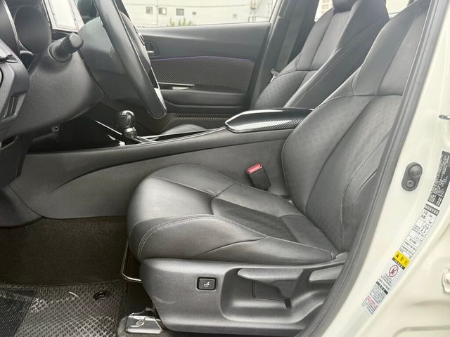 TOYOTA豐田 C-HR  第9張相片