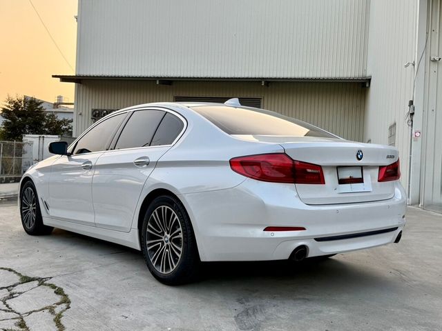 BMW寶馬 530I  第6張相片